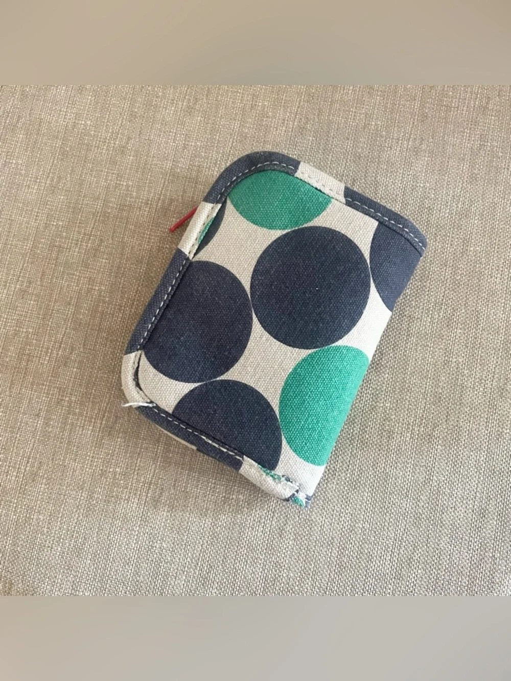 Kavu nwot zippy